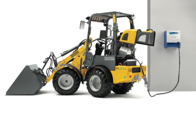 Wacker-Neuson_zero-emission_WL20e_studio_01-1024x682