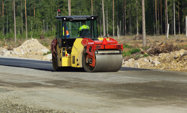 EriksmÂla, worksite, asphalt, roller, CC424HF