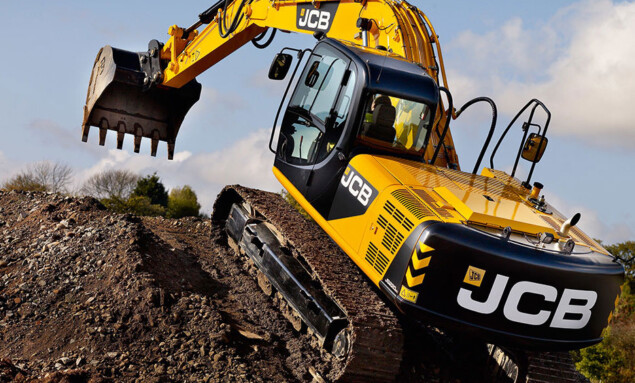 JCB escavadeira JS