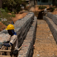 Obra de saneamento realizada em Ipatinga (MG) (foto: NITRO Historias Visuais).