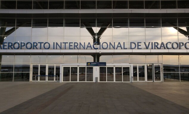 Viracopos_International_Airport_Entrance