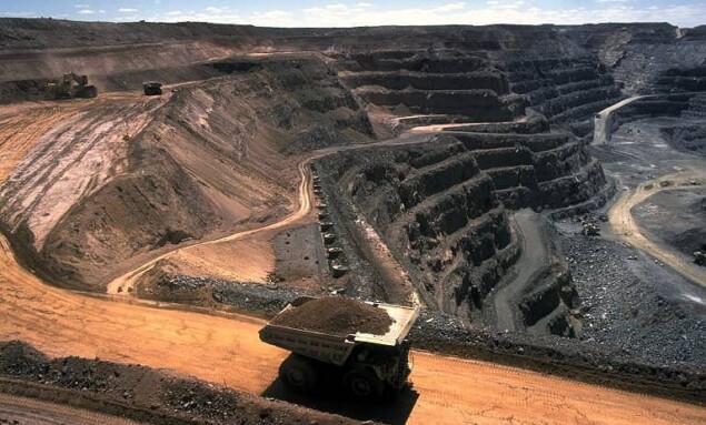 Strip_coal_mining