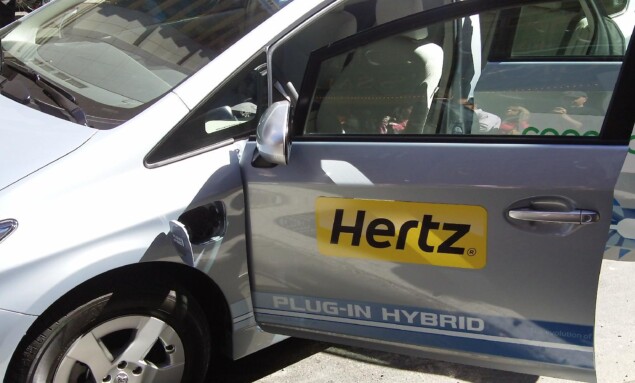 hertz-electric-car-rental-press-event-new-york-city-september-2010_100324647_h