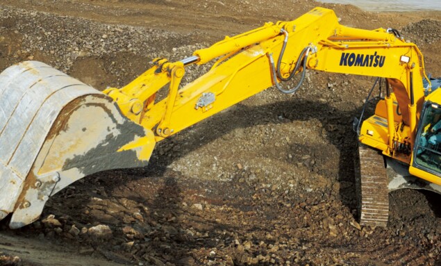 Komatsu PC210-10M0