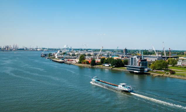 rotterdam-5143213_1280