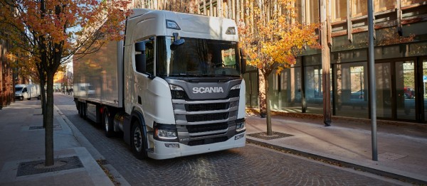 caminhão scania gas