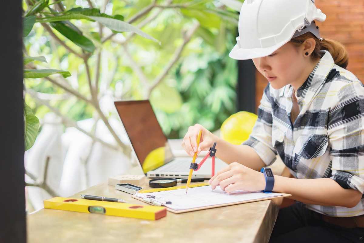 Mulheres começam a ganhar espaço no mercado de construção civil