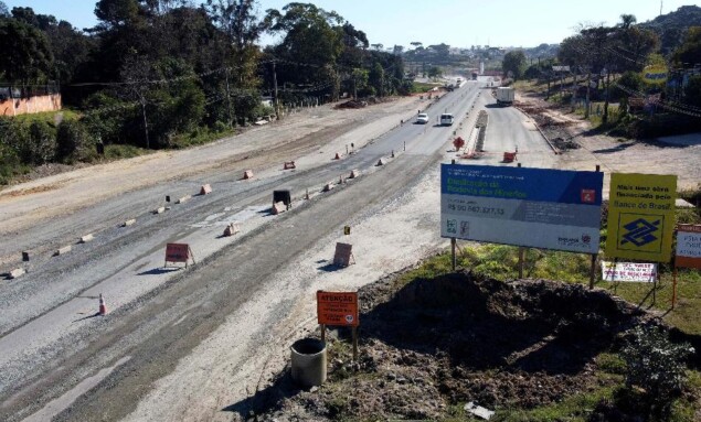 6109a1e955e0e-obras_rodovia_dos_mineriosalm.tamandare200521_2