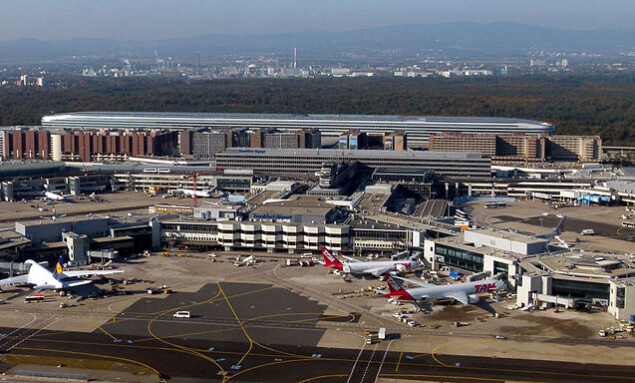 800px-Aerial_View_of_Frankfurt_Airport_1