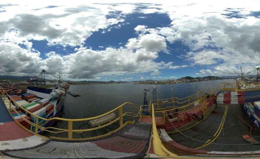 Imagem de terminal de contêineres do Porto de Santos captada com câmera 8K (foto: divulgação).