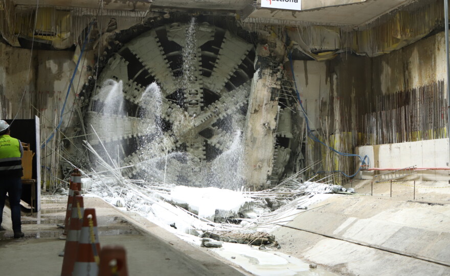 Obras da Linha 6-Laranja com operação da tuneladora (foto: divulgação).