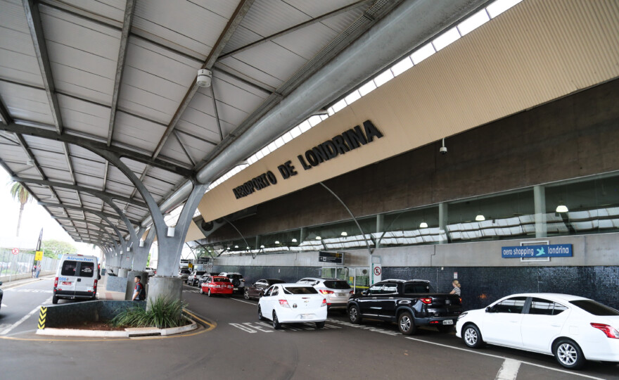 Aeroporto de Londrina.  Londrina. Foto: Geraldo Bubniak/ANPr