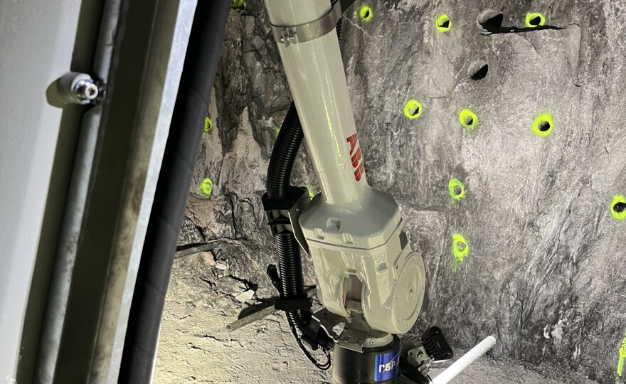 Expectativa é que equipamento automatize a preparação de explosivos em minas, hoje feita por pessoas (foto: divulgação ABB).
