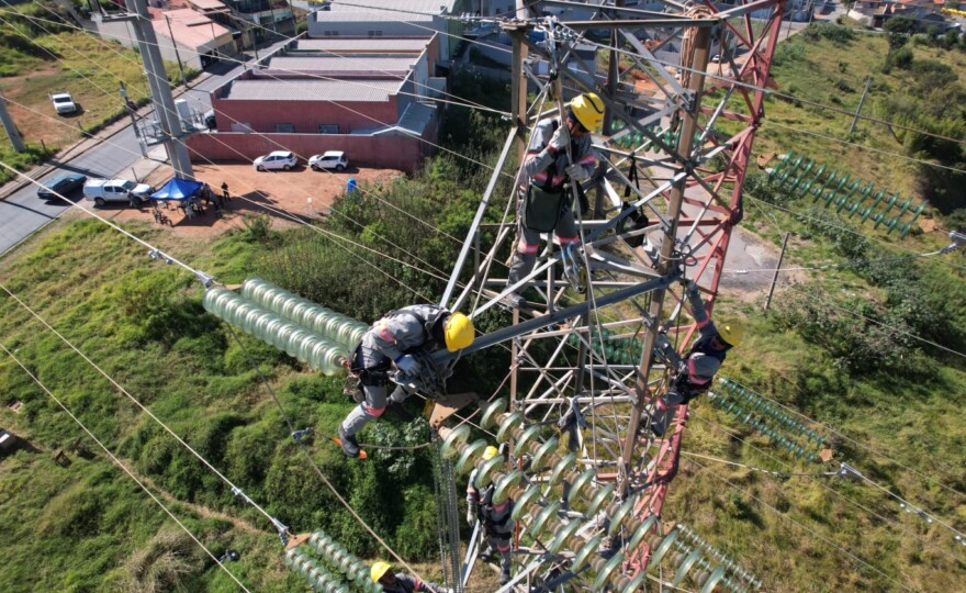 Linha de transmissão 138 kV Atibaia II – Bragança PaulistaLinha de transmissão 138 kV Atibaia II – Bragança Paulista (foto: divulgação).