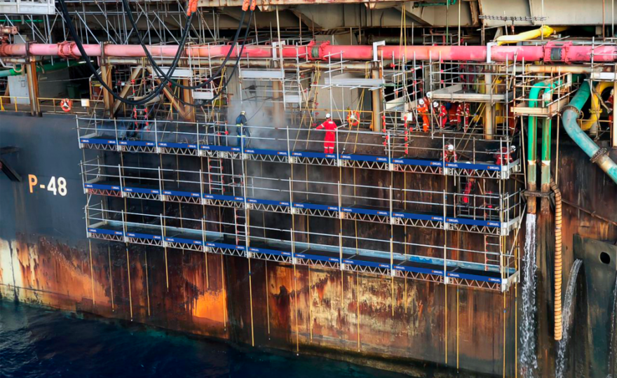 Plataforma P-48 da Petrobras, na Bacia de Campos (foto: divulgação Orguel).