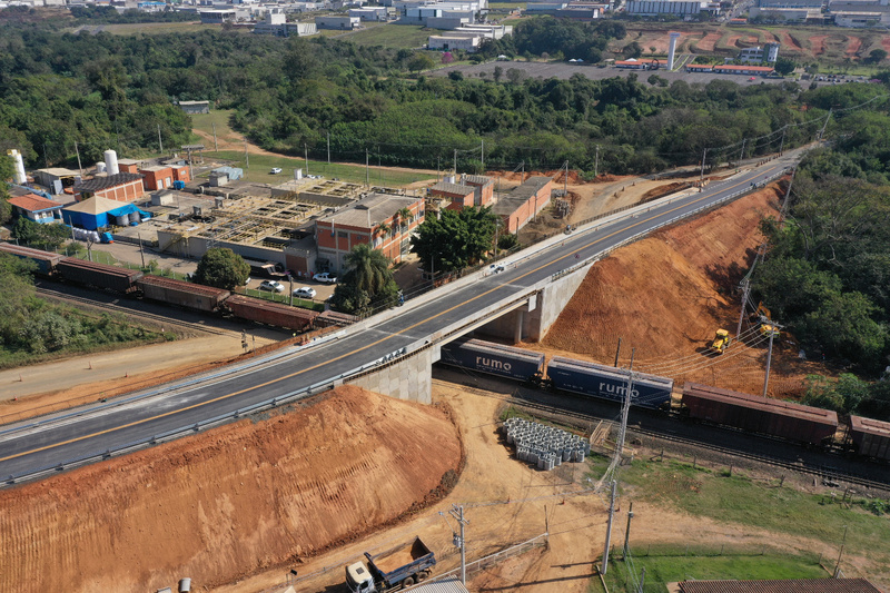 Viaduto localizado em Indaiatuba (SP) (foto: divulgação Rumo).